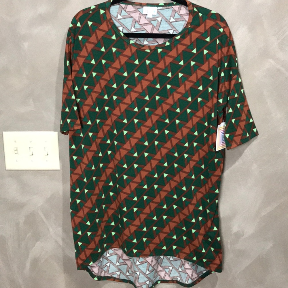 NWT LuLaRoe Irma, super cute for holiday season!